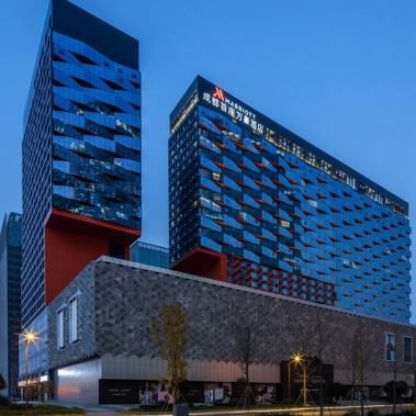 成都首座萬豪酒店(五星396套）